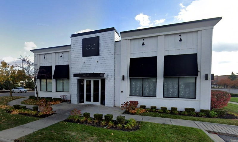 TGI Fridays - Farmington Hills - 32555 Northwestern Hwy (newer photo)